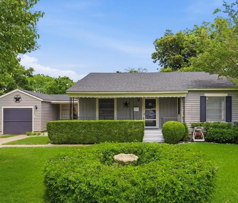 2804 Anita Drive, Garland TX 75041