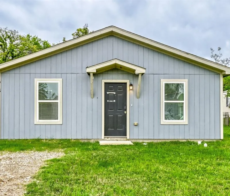 1618 Gale Drive, Pelican Bay TX 76020
