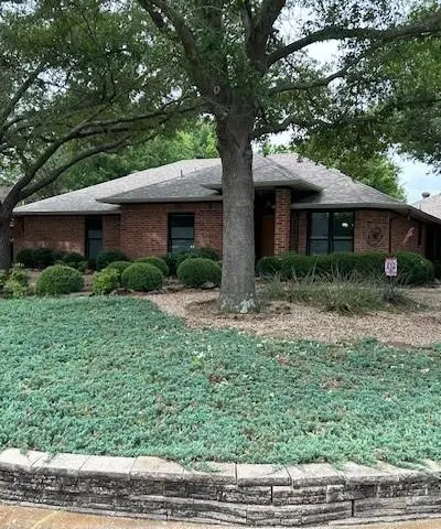 3417 Nottingham Drive, Denton TX 76209 - Photo 2