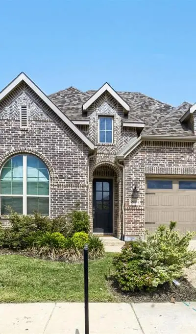 2005 Saints Row, Wylie TX 75098 - Photo 2