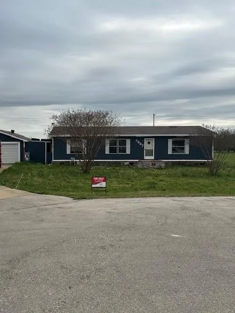 6827 Spring Branch Drive, Krum TX 76249
