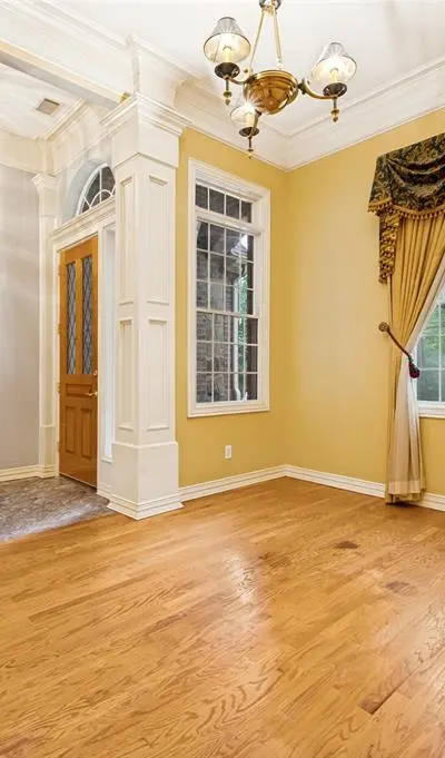4037 Cotswold Court, Dallas TX 75220 - Photo 3