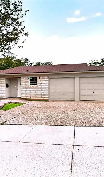 6600 Cervantes Avenue, Fort Worth TX 76133 - Photo 3