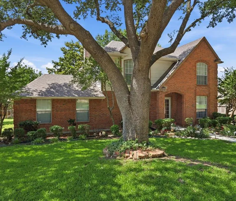 2315 Rockhill Road, McKinney TX 75072