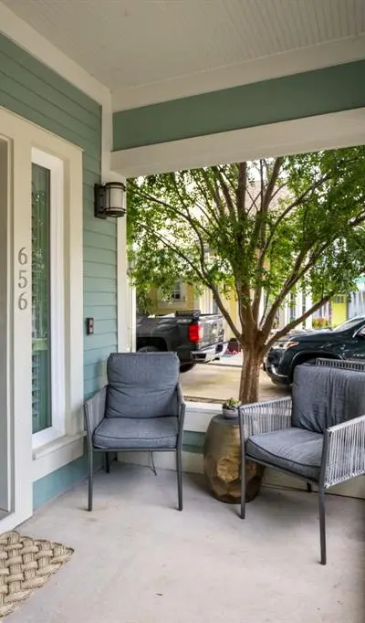 656 Bishop Heights Lane, Dallas TX 75208 - Photo 3