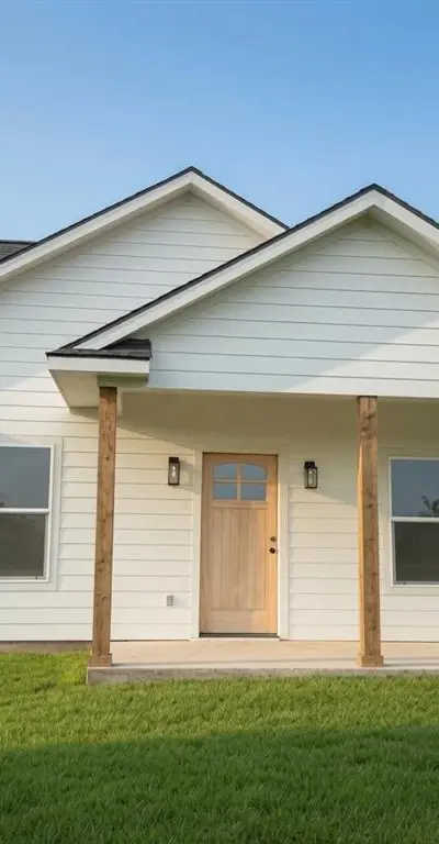 226 W Cardinal, Ector TX 75439