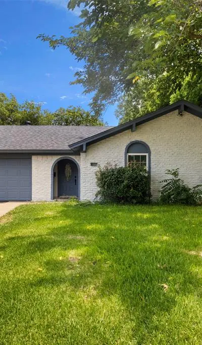 1065 Sunset Circle, Garland TX 75040