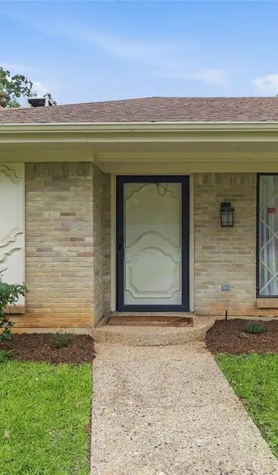 823 Ridgecrest Circle, Denton TX 76205 - Photo 3
