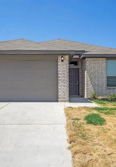 9816 Mescalbean Boulevard, Fort Worth TX 76036 - Photo 3