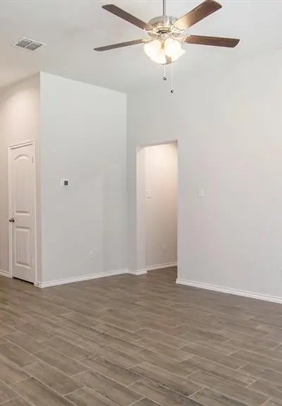 9816 Mescalbean Boulevard, Fort Worth TX 76036 - Photo 5