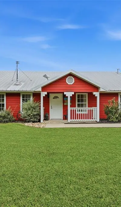 905 Crawford Road, Sadler TX 76264 - Photo 2