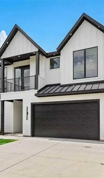 1220 Walmsley Avenue, Dallas TX 75208