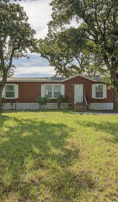 177 New Highland Road, Springtown TX 76082 - Photo 3