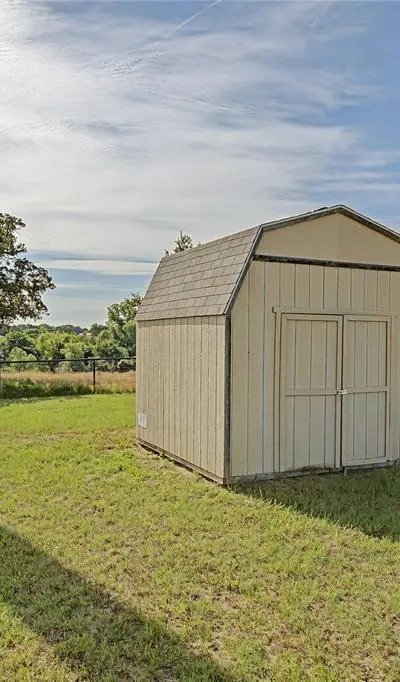 177 New Highland Road, Springtown TX 76082 - Photo 5