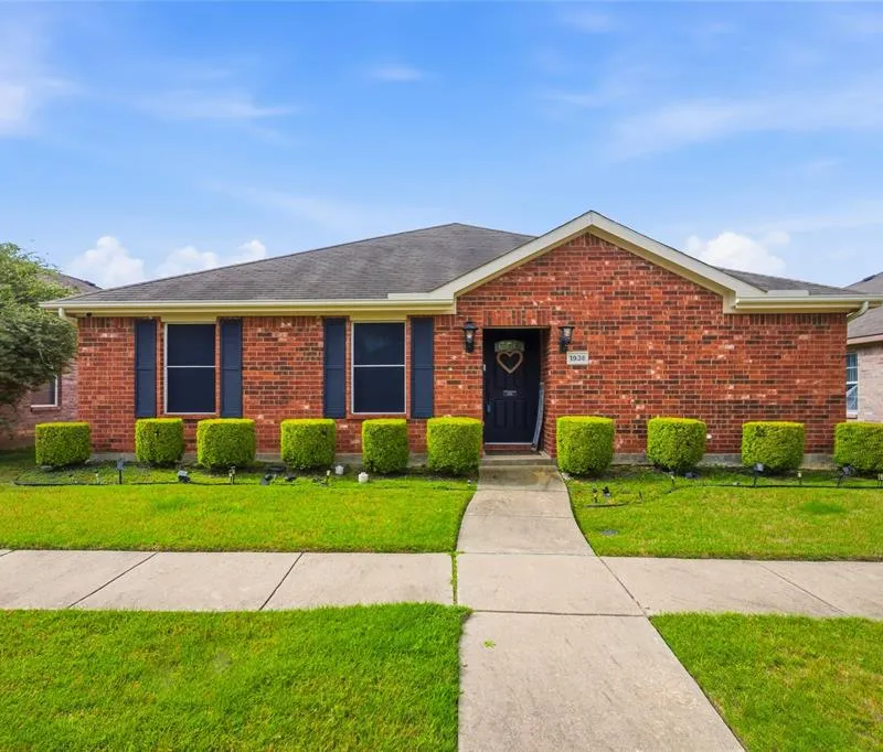 1936 Rosa Parks Boulevard, Lancaster TX 75146