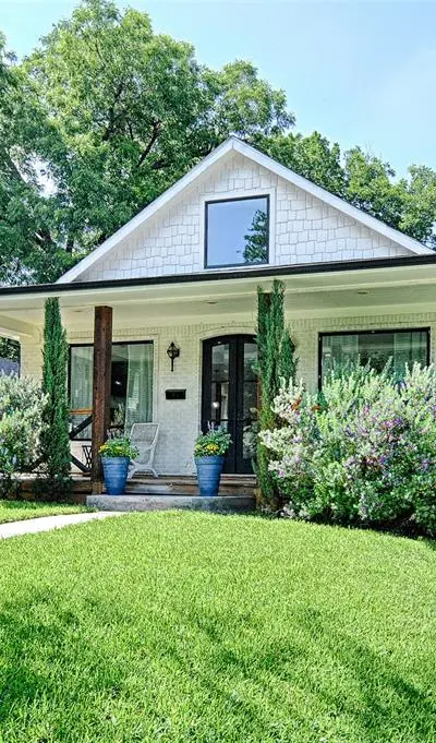 1323 Lansford Avenue, Dallas TX 75224