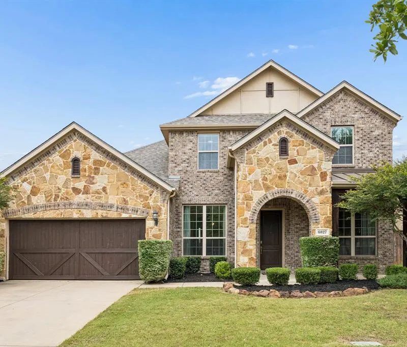 6827 Sunshade Lane, Dallas TX 75236
