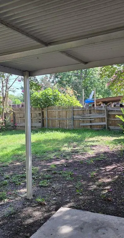 3325 Lariat Lane, Garland TX 75042 - Photo 2