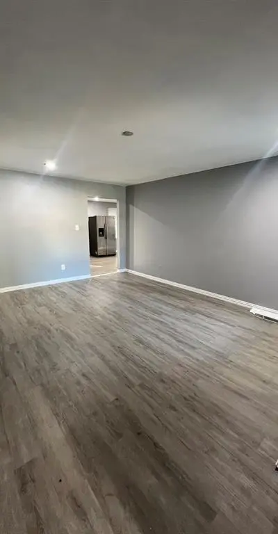 2419 N Prairie Creek Road, Dallas TX 75227 - Photo 3
