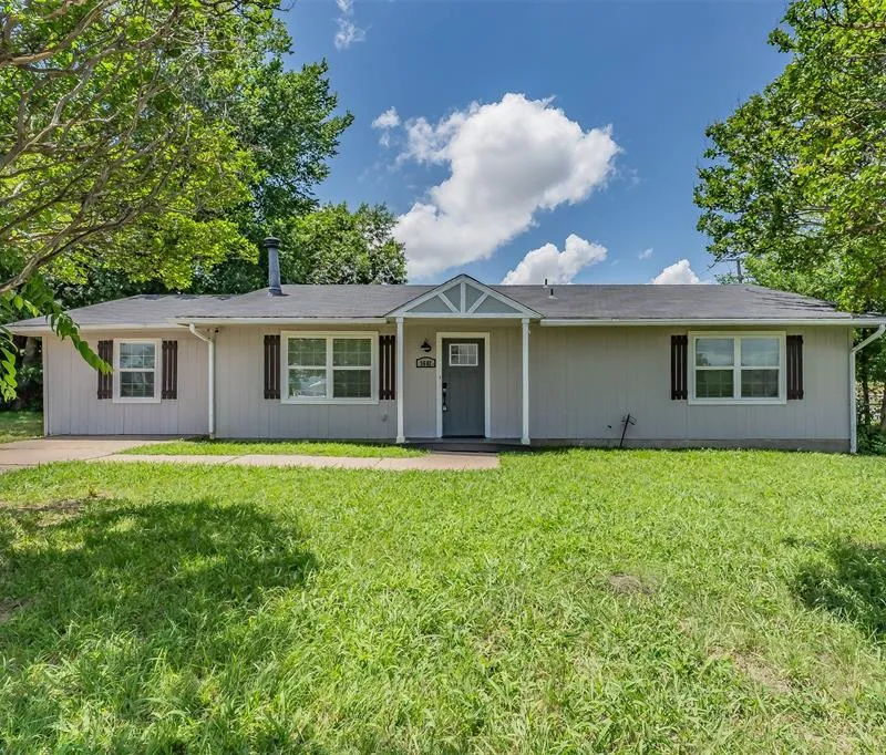 5602 Sayle Street, Greenville TX 75402