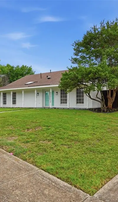 5017 Roundtable Lane, Garland TX 75044 - Photo 4
