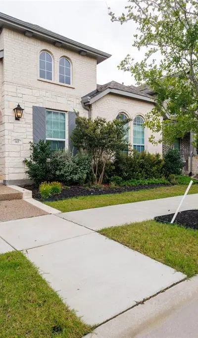 1435 Eden Valleywood Way, Arlington TX 76005