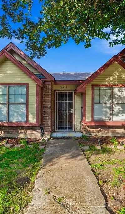 10464 Woodleaf Drive, Dallas TX 75227