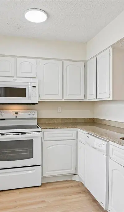 5300 Keller Springs Road # 2055, Dallas TX 75248 - Photo 4