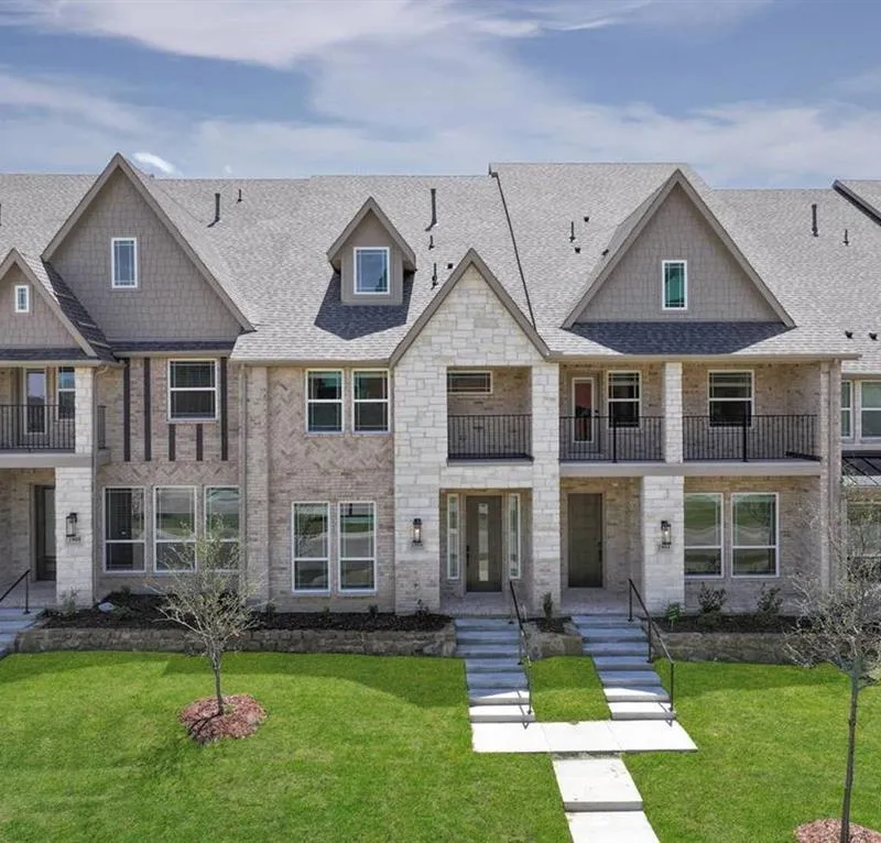 12721 Paddington Drive, Farmers Branch TX 75234