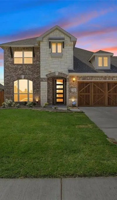 508 Bush Avenue, Waxahachie TX 75165