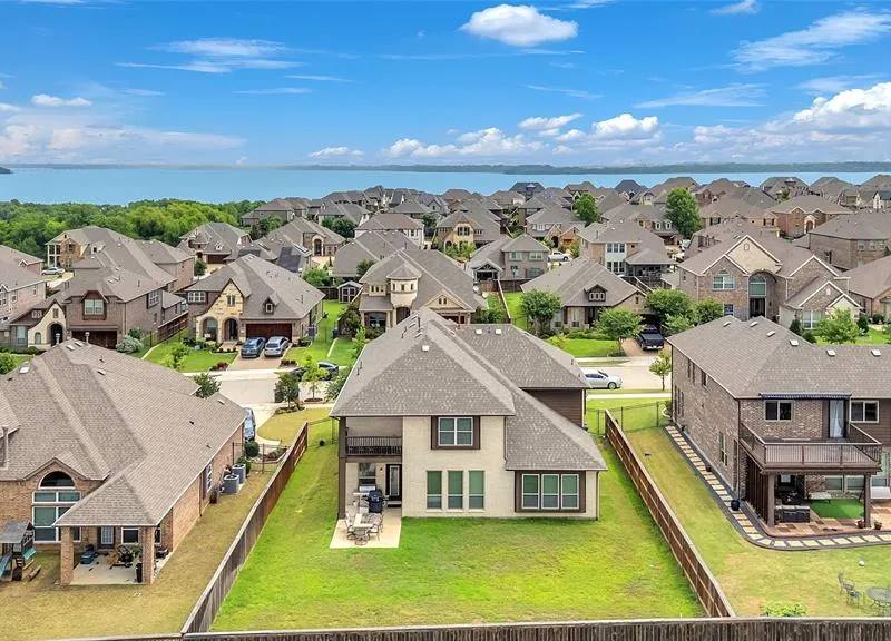 1318 Lantern Faith Drive, Wylie TX 75098