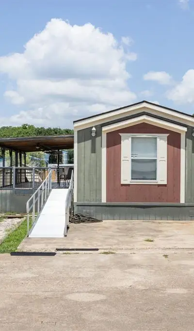 6619 Dayla Court, Granbury TX 76049