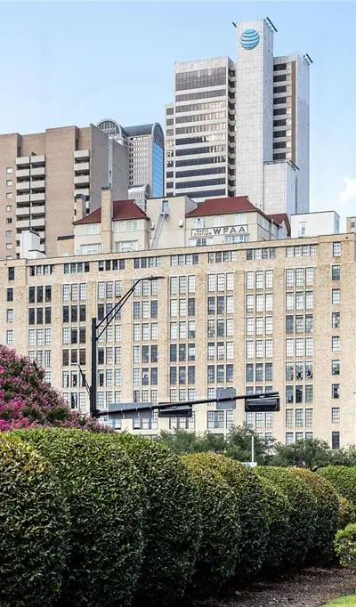 1122 Jackson Street # 606, Dallas TX 75202 - Photo 2
