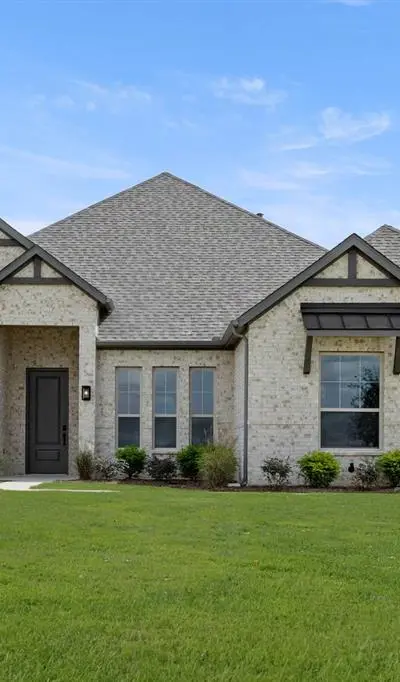 124 Evanston Court, Rhome TX 76078