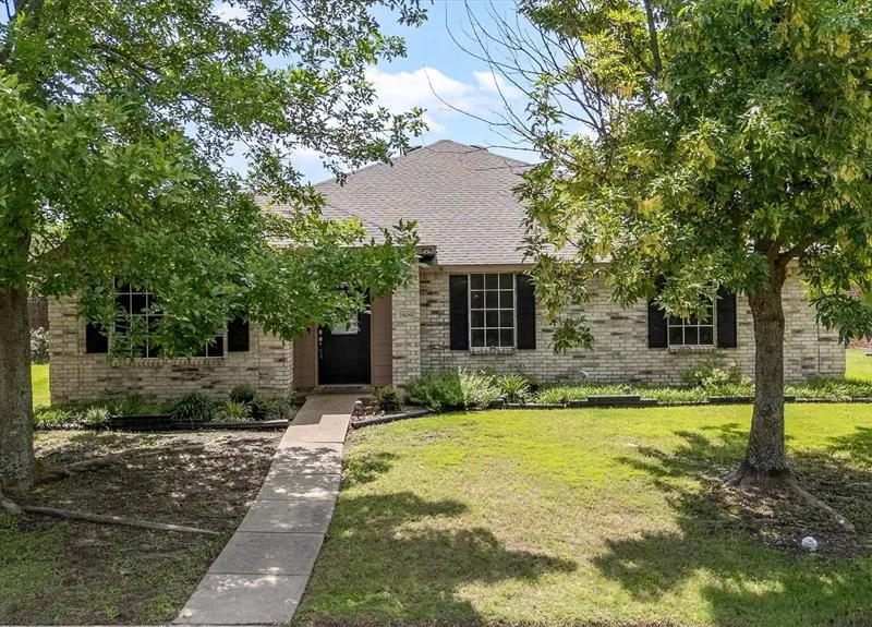 2809 Meadow Bluff Drive, Wylie TX 75098