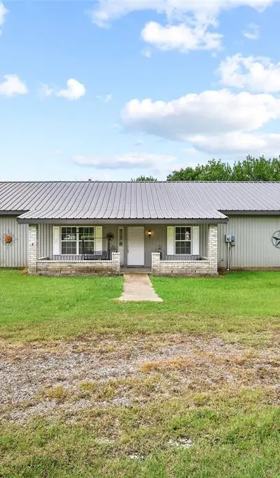 1673 County Road 1525, Ector TX 75439 - Photo 3
