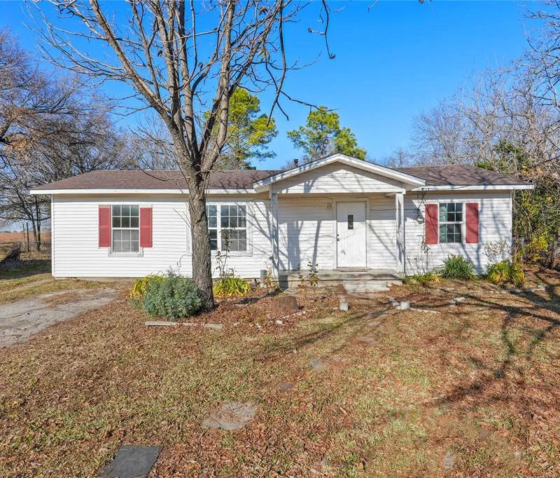 1326 Dewberry Street, Wilmer TX 75172