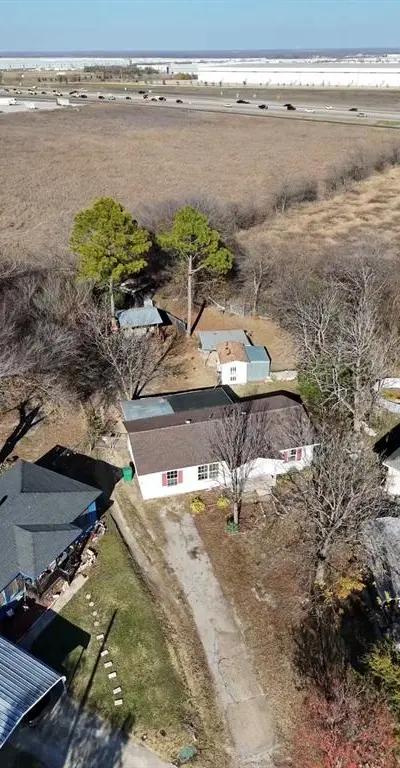 1326 Dewberry Street, Wilmer TX 75172 - Photo 2