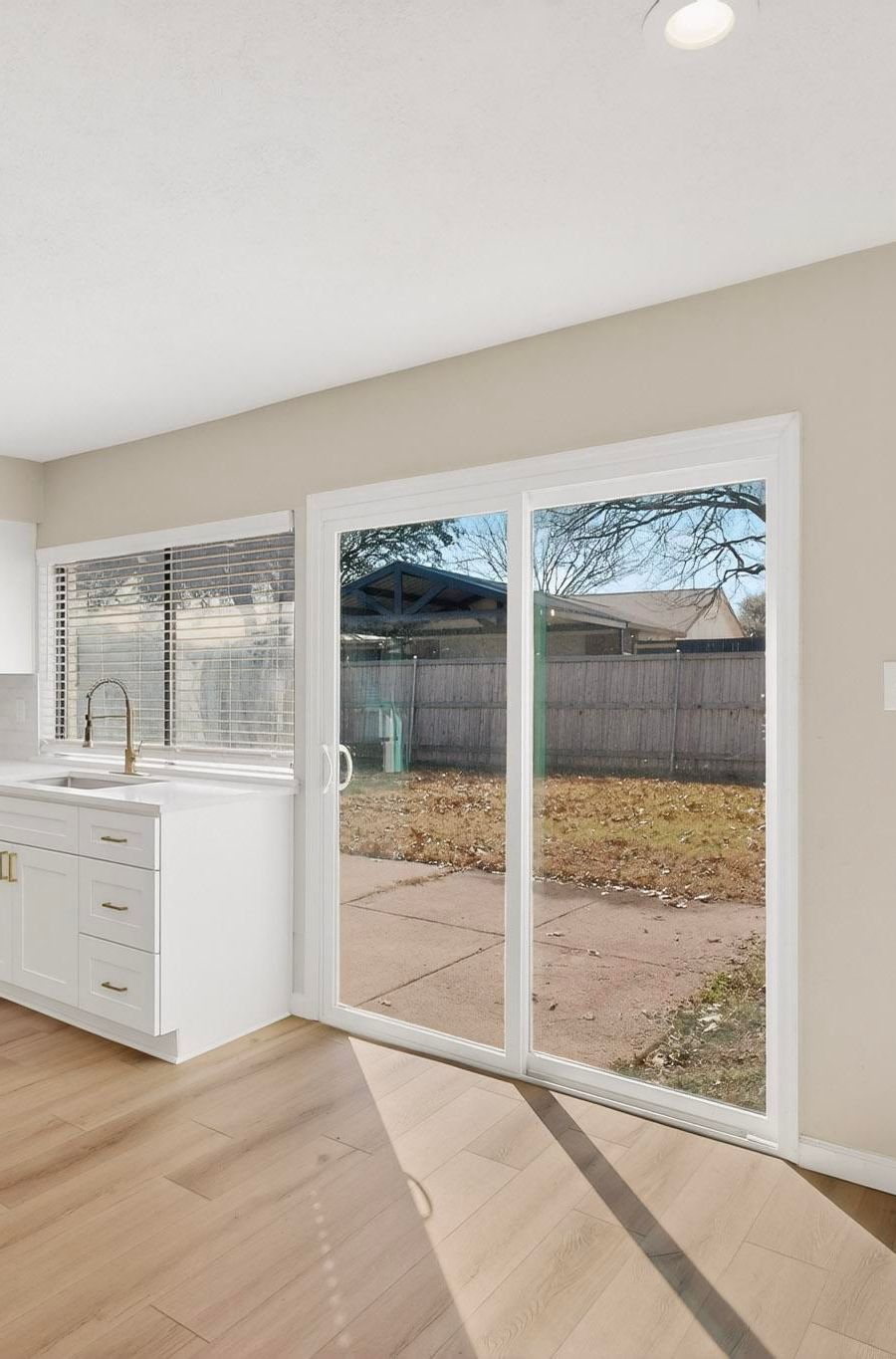 816 Cross Bend Rd Kitchen after